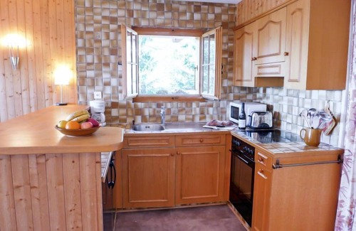 Villars-sur-Ollon Apartment | Experience Sapin Bleu 5: Pet-Friendly Retreat with Spa