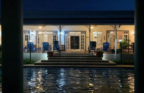 Buccoo Villa | Sapodilla Villa - Cliffside Luxury Villa with Ocean Views & 50ft Pool