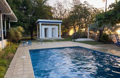 Buccoo Villa | Sapodilla Villa - Cliffside Luxury Villa with Ocean Views & 50ft Pool