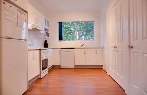 Glen Innes House | Pet-Friendly Sapphire Cottage in Glen Innes - Rated 9.6/10