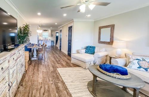 Sunnyside On The Gulf House | Family-Friendly Getaway at Sapphire in the Sand - 9.5/10