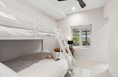 Urunga House | Sapphire Magic.