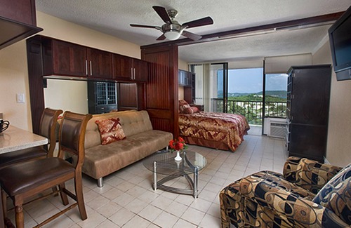 Red Hook Apartment | Relax at Sapphire Village Resort with Oceanfront Amenities