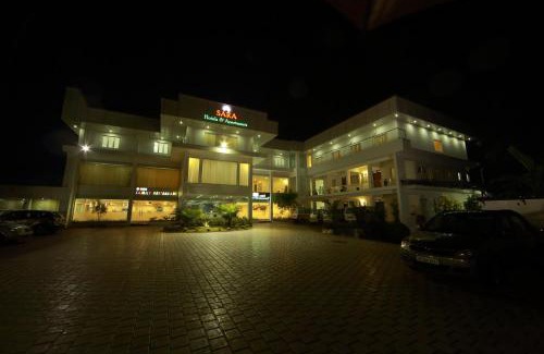 Alwaye Hotel | Convenient Stay at Sara Hotels and Apartments with Breakfast