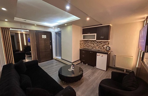 Bakırkoy Hotel | SARA SUİT