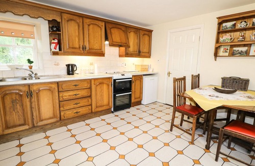 Enniskillen House | Pet-Friendly SARAH MAGEES in Garrison, County Fermanagh