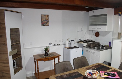 Old Town Apartment | Sarajevo Center apartment with Wi-fi & AC