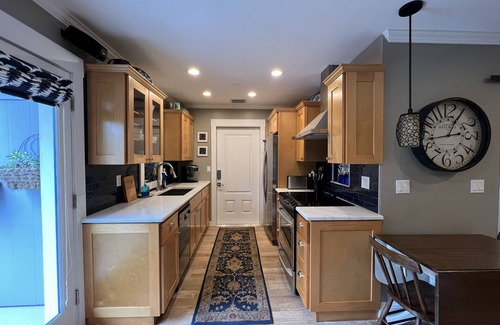 Southgate Apartment | Discover Cozy Comfort Near Siesta Beach in SouthGate