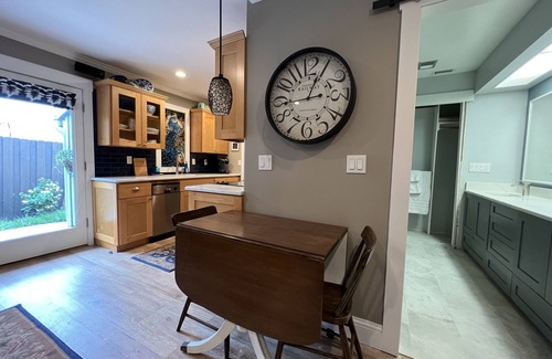 Southgate Apartment | Discover Cozy Comfort Near Siesta Beach in SouthGate