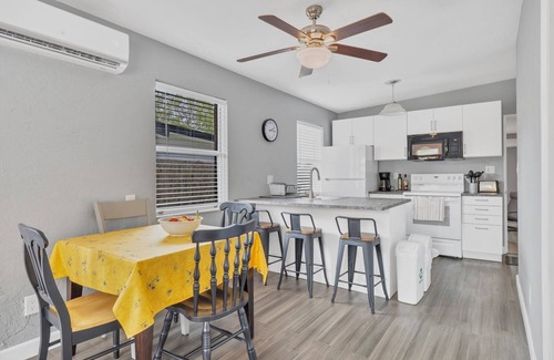 Central Sarasota House | Discover Sarasota Downtown: Family-Friendly on The Legacy Trail
