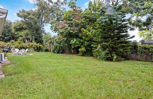 Sarasota Springs Apartment | Prime Sarasota Location with Ocean View and Breakfast