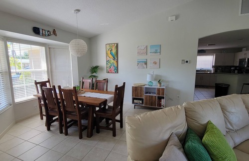 Vamo House | Discover Sarasota Home Near the Gulf's Beautiful Beaches