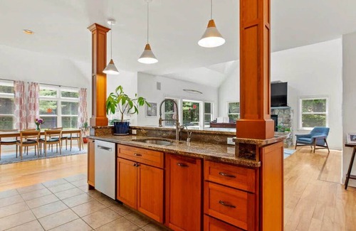 Saratoga Springs House | Saratoga Springs Retreat - Pool, Hot Tub and Privacy