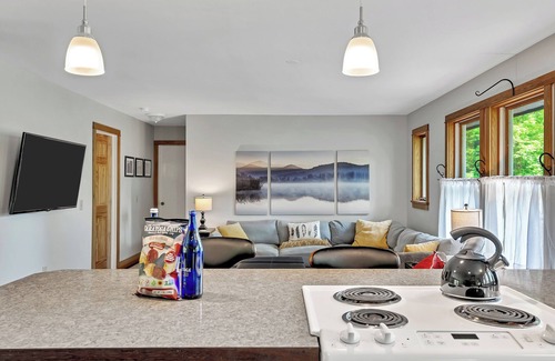 Saratoga Springs House | Discover Saratoga Springs Guesthouse Near Attractions