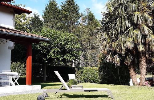 Sare House | Unforgettable Stay at Sare: Ocean & Mountain Retreat