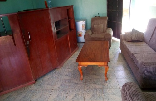 Ahero Hotel | Cozy Sareh Guest House: Family-Friendly with Breakfast
