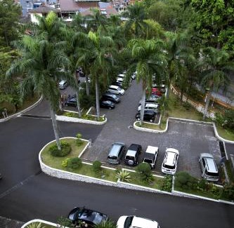 Bandung Hotel | Relaxing Retreat at Sari Ater Kamboti Hotel Bandung