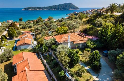 Koinira House | Pet-Friendly Sarimpalas: 4-Star Stay with Breakfast Included