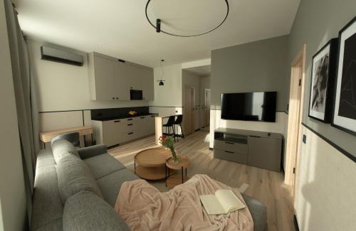 Krzyki Apartment | Premier Sarnia Point Apartamenty Prestige with Great Amenities
