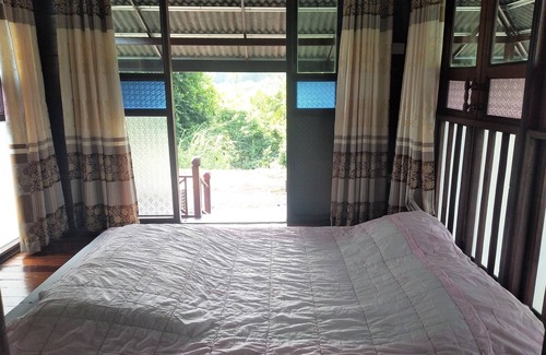 Rayong Hotel | Family-Friendly Stay at Sarocha Resort Rayong - 8/10 Rating