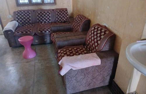 Bhagwanpur House | Saroj Home stay