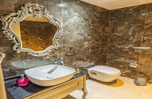 Mudurnu Hotel | Relax at Sarot Thermal Palace with Spa and Pool Access