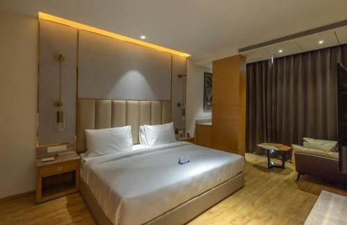 Morbi Hotel | Discover Sarovar Portico Morbi: Family-Friendly Retreat