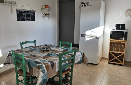 Sarrians House | Pet-Friendly Sarrians Retreat for 4 with Pool & Ocean Views