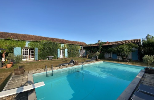 Sarron Villa | Immaculate Villa with Pool in Sarron – Family-Friendly Stay