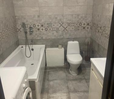 Zarichnyi District Apartment | Budget-Friendly Stay at Sartawi Apartment with Breakfast
