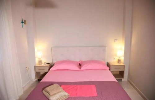 Sarti House | Top-Rated Sarti View House: Pet & Child Friendly Retreat