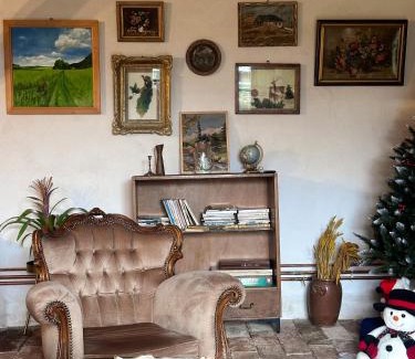 Saschiz House | Explore Saschiz 130: Pet-Friendly Lodging & Glamping Retreat