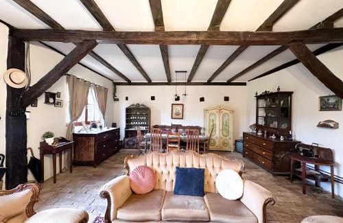 Saschiz House | Explore Saschiz 130: Pet-Friendly Lodging & Glamping Retreat