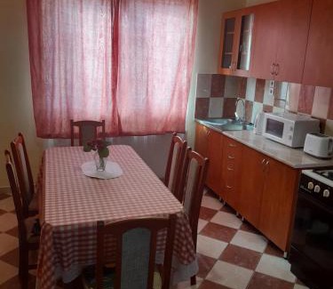Hajduszoboszlo Apartment | Guest Rated 10/10: Family-Friendly Sasfészek Retreat