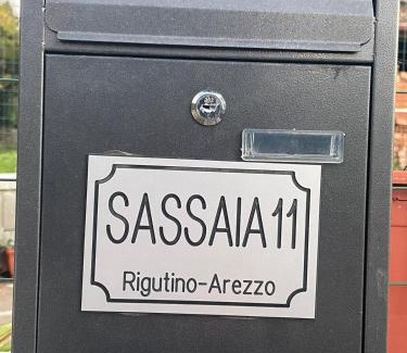 Rigutino House | Experience Sassaia11: 4-Star Getaway with Hot Tub & Pool