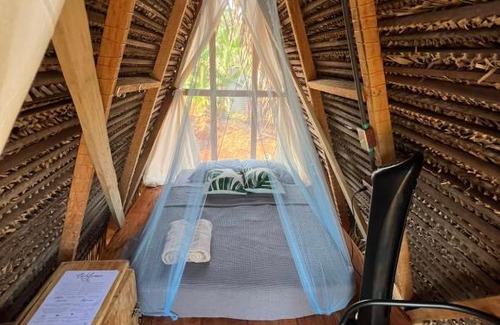 Santa Catalina House | Top-Rated Sasy Tipis: Pet-Friendly with Breakfast Included
