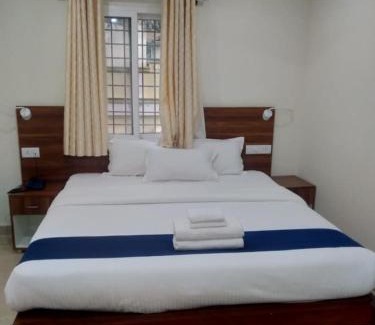 Puttaparthi Hotel | Family-Friendly Sathya Sai Sankalp Hotel with Breakfast Option
