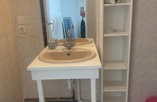 Bas-Vernet Apartment | Family-Friendly Getaway at Satine Hotel Awaits You
