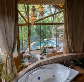 Itaugua Resort | Tranquil Retreat at Satori Zen Club with Ocean View & Spa