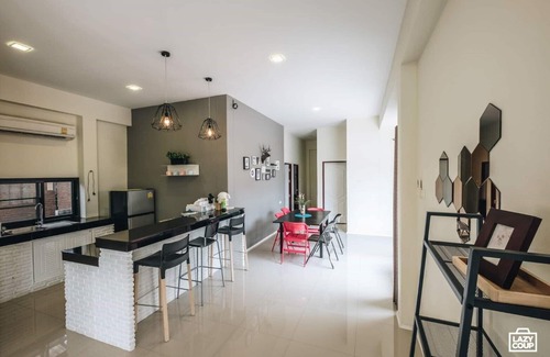 Central Pattaya Villa | Relaxing Escape at Sattahip Pool Villa Awaits You