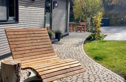 Neerdar House | Cozy Oceanfront Retreat at Sauerland-Häuschen Kleine Auszeit