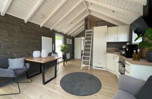 Neerdar House | Cozy Oceanfront Retreat at Sauerland-Häuschen Kleine Auszeit