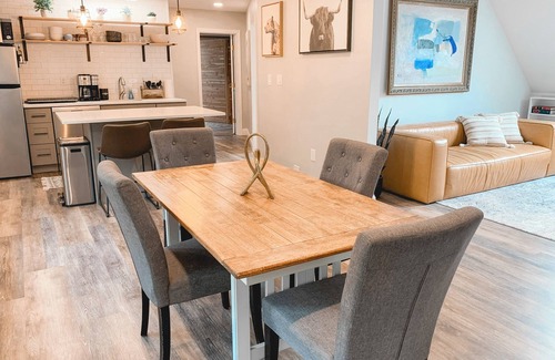 East Deering Apartment | Sauna & fire table near Portland's Back Cove
