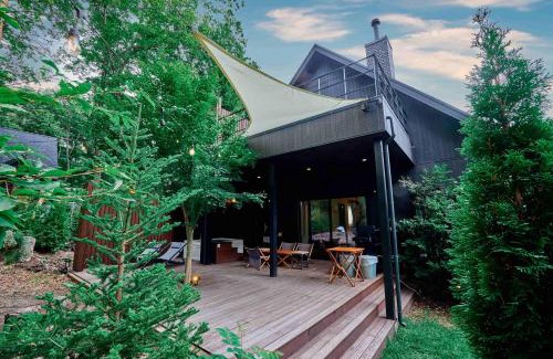 Miyota Villa | Experience Tranquility at SAUNAFORESTCABIN in Karuizawa