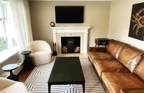 Colesville House | Sauna, hot tub, gym, great outdoor space!