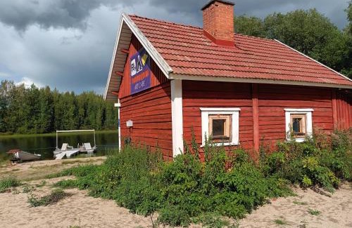 Kehys-Kainuu House | Serene Saunamökki by the Lake with Private Beach Access