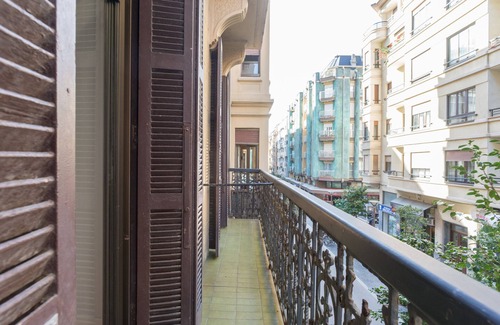 Gros Apartment | Relaxing Sausalito Beach Escape Near La Zurriola