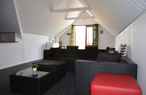 Drakenstein Bed & Breakfast | Discover Sauvignon Country Lodge: Guest Rated 9.6/10