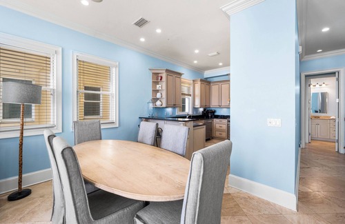 Delos House | Experience The Brookie: King Beds, Private Pool & Beach Access