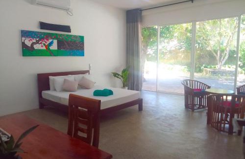 Hikkaduwa Hotel | Budget-Friendly Savendro: Family and Wheelchair Accessible